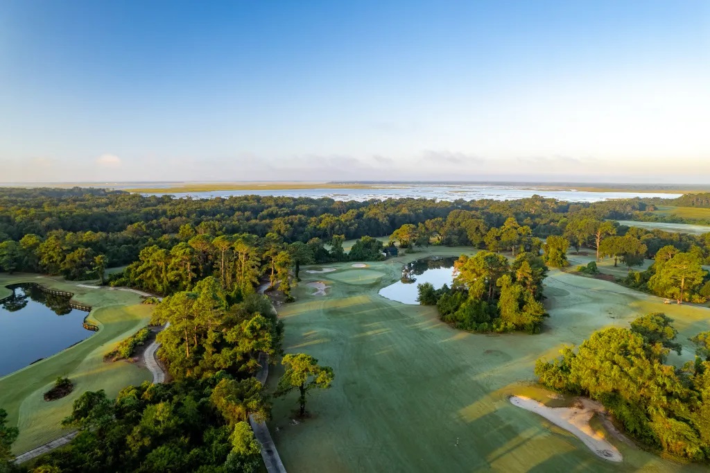 The Amelia River Club