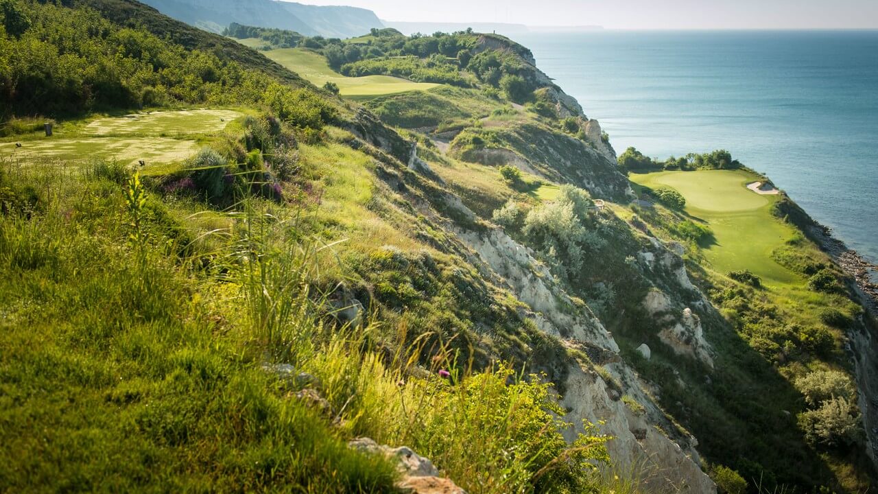 Thracian cliffs golf resort 9