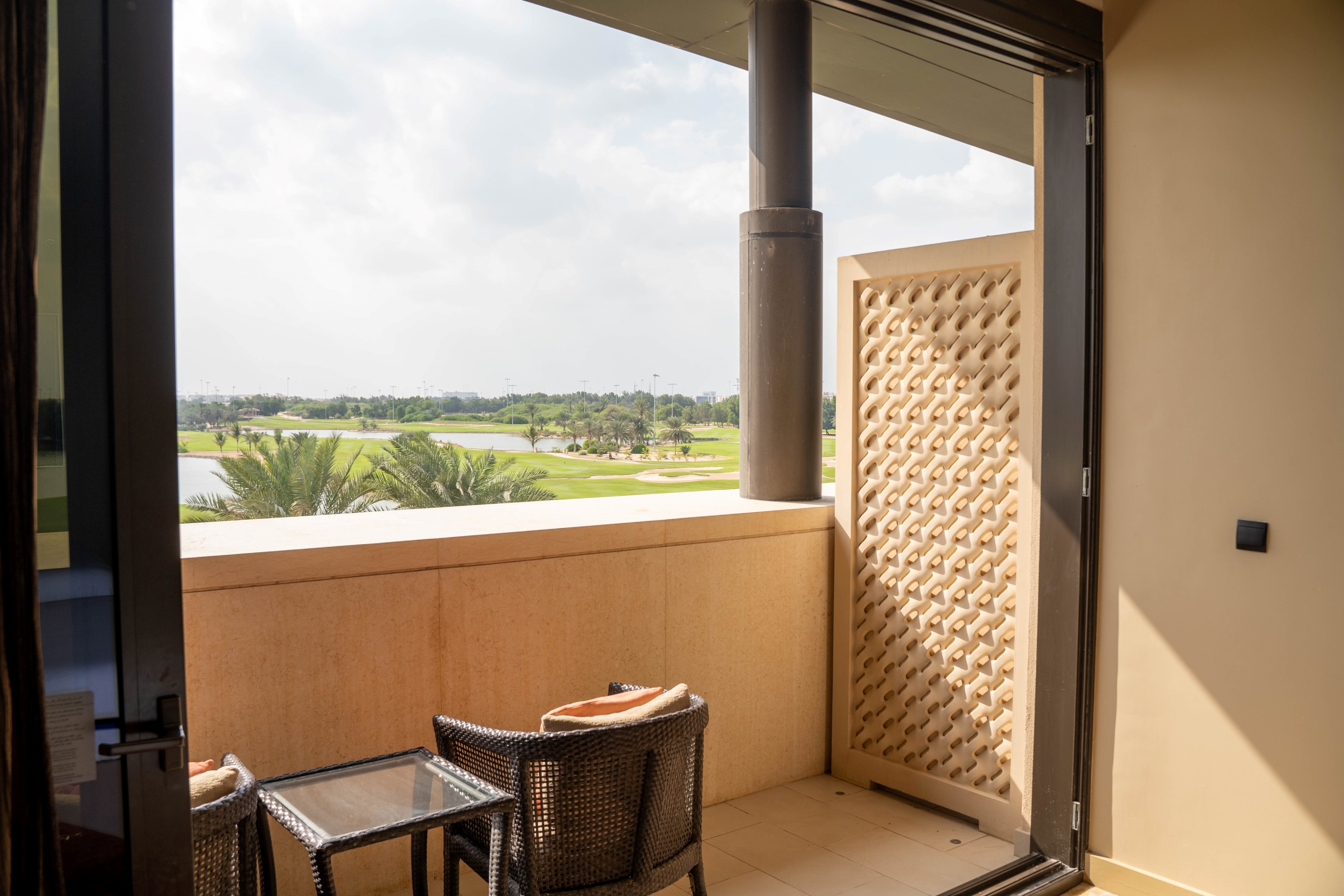 Deluxe twin stone balcony vogo abu dhabi golf resort spa 3