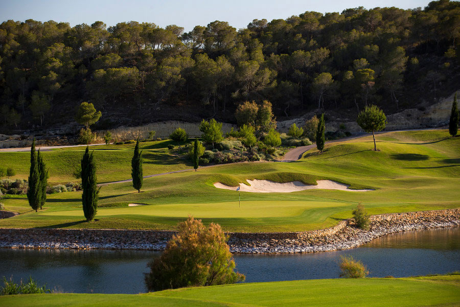 Las Colinas golf course - Golf Course in Spain