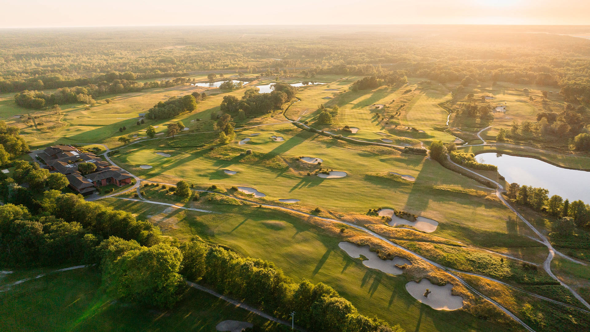 Cabot Bordeaux - Chateau and Vignes